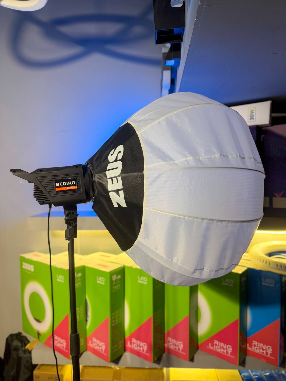 سافت باکس بالنی زنبوری (Lantern) 500 وات حرفه‌ای عکاسی و فیلمبرداری